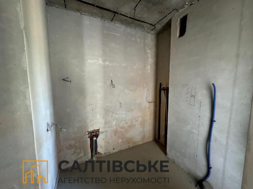 Продаж 2 кімнатної квартири 85 кв. м, Валентинівська вул. (Блюхера) 15а