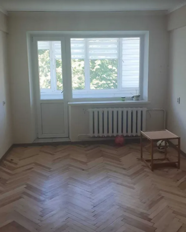 Sale 2 bedroom-(s) apartment 46 sq. m., Heroiv Krut Street 9