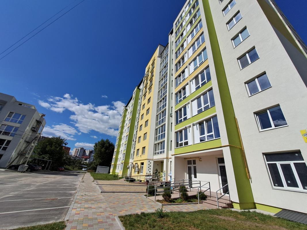 Продаж 3 кімнатної квартири 85 кв. м, Чумацька вул.