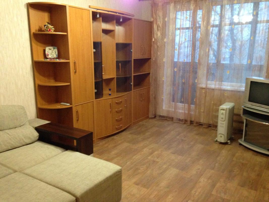 Long term rent 1 bedroom-(s) apartment Fesenkivskyi Entrance 7