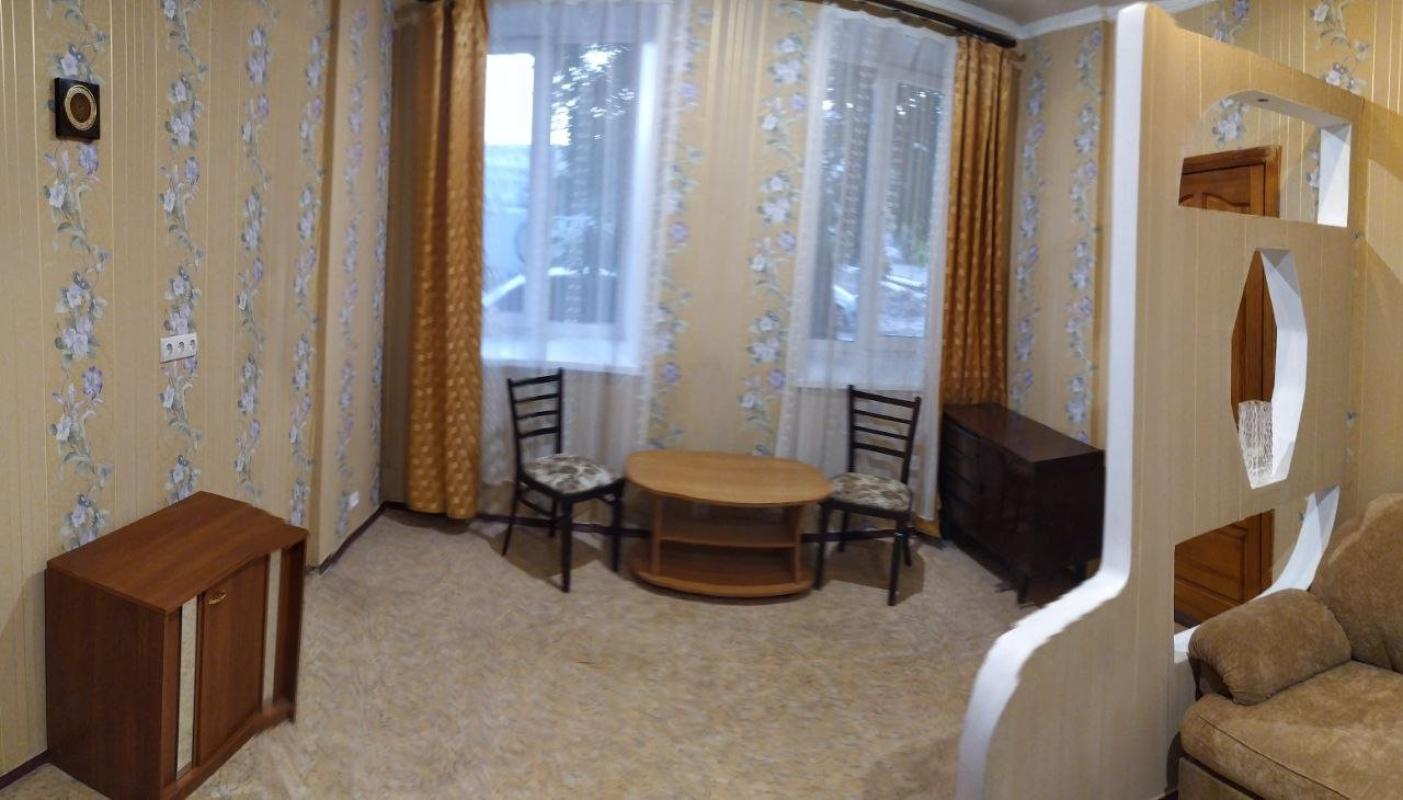 Long term rent 1 bedroom-(s) apartment Lopatynsky Lane 5