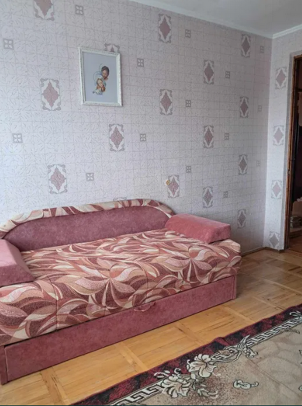 Продаж 2 кімнатної квартири 36 кв. м, Микулинецька вул. 8