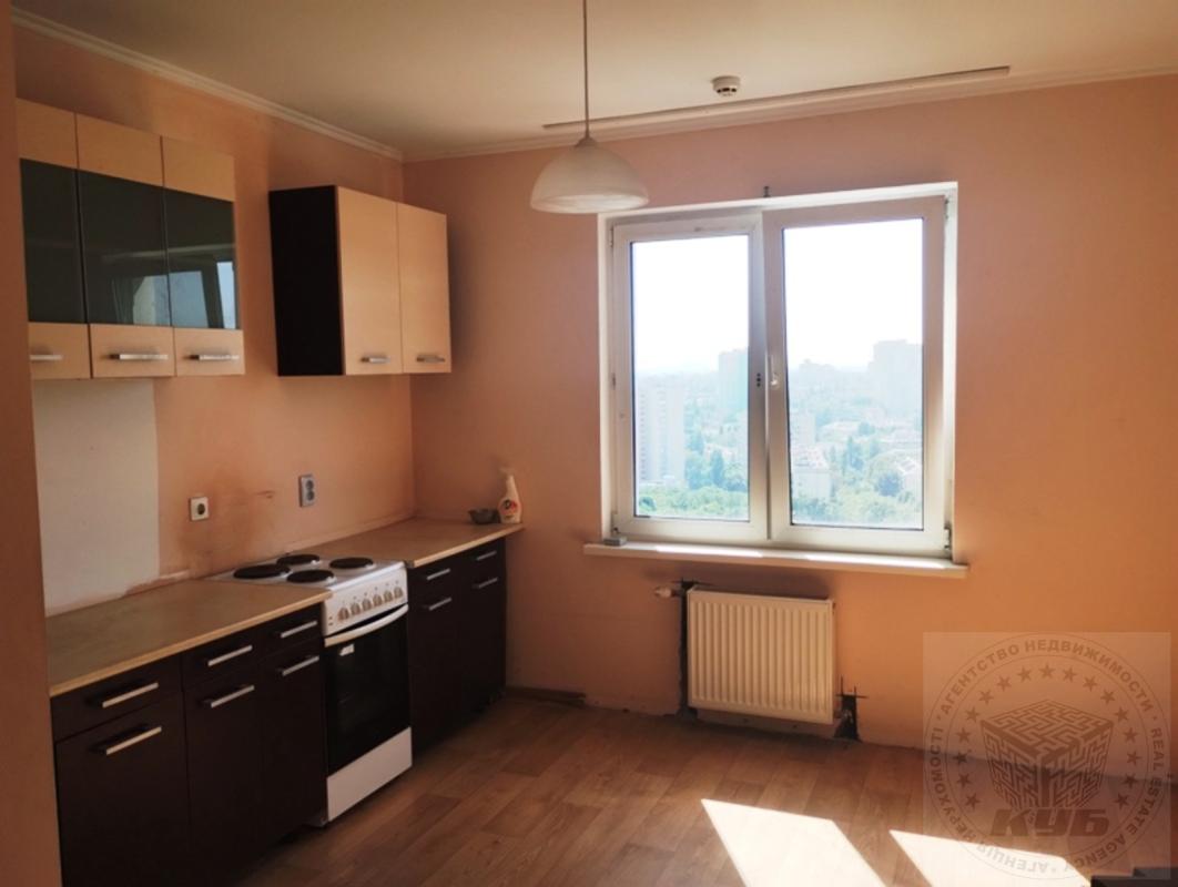 Продаж 2 кімнатної квартири 72 кв. м, Гарматна вул. 31а