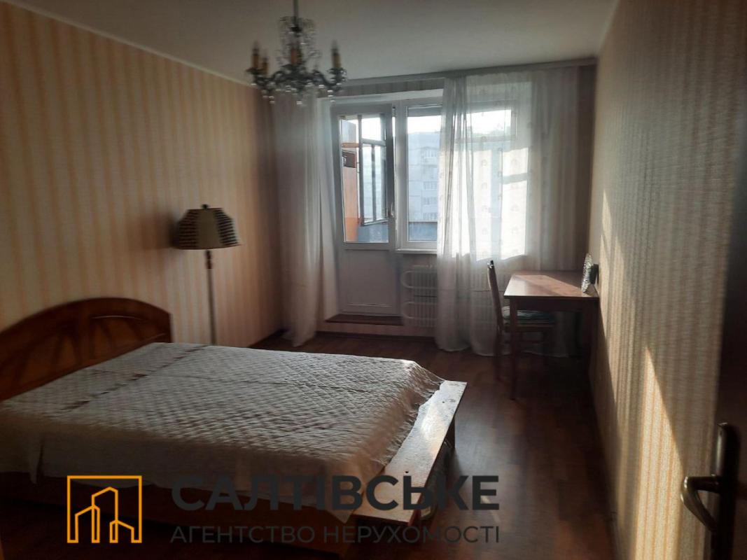 Sale 3 bedroom-(s) apartment 65 sq. m., Hvardiytsiv-Shyronintsiv Street 111