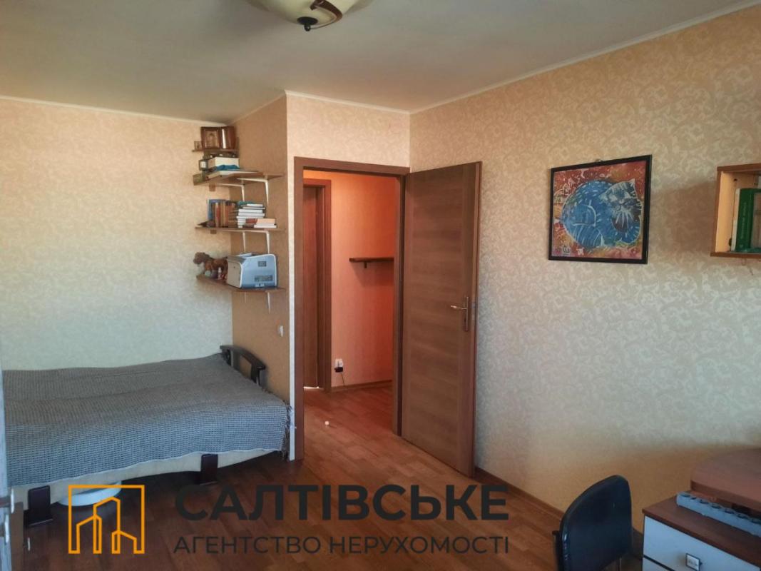 Sale 3 bedroom-(s) apartment 65 sq. m., Hvardiytsiv-Shyronintsiv Street 111