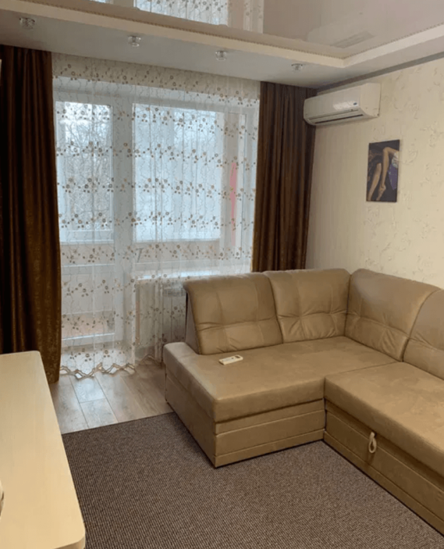 Long term rent 2 bedroom-(s) apartment Nauky avenue 31в