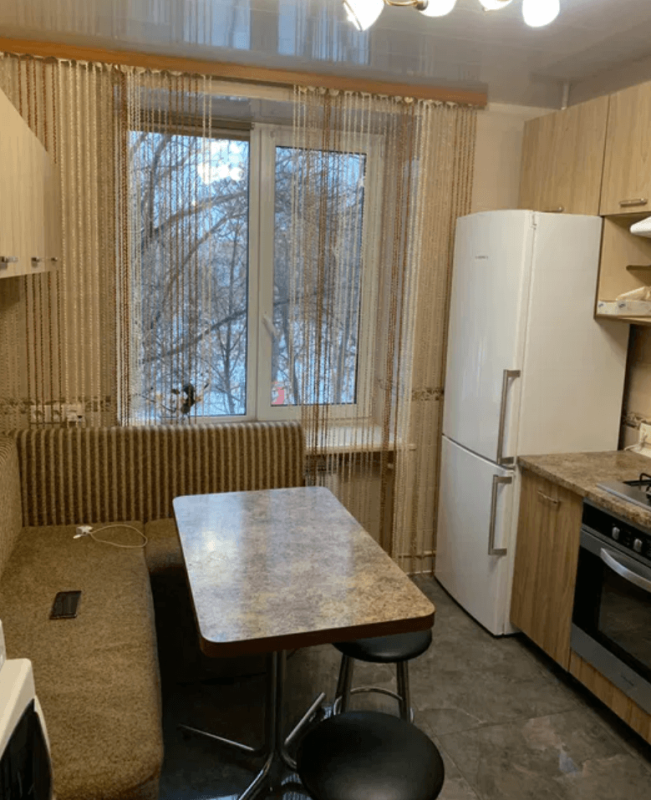 Long term rent 2 bedroom-(s) apartment Nauky avenue 31в