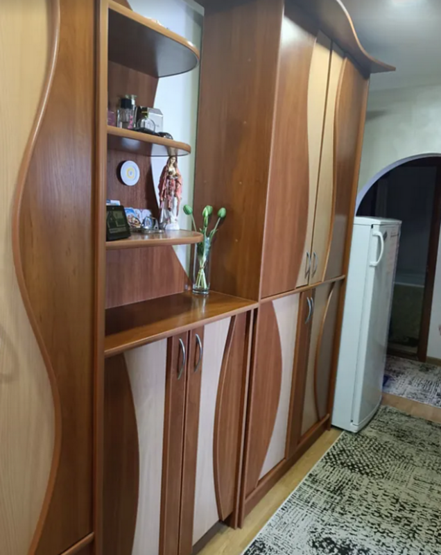 Sale 3 bedroom-(s) apartment 62 sq. m., Luchakivskoho Street 11