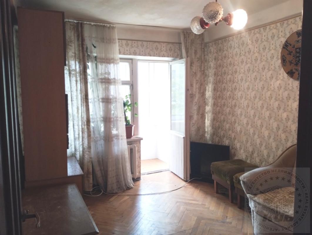 Продаж 2 кімнатної квартири 47 кв. м, Гарматна вул. 40