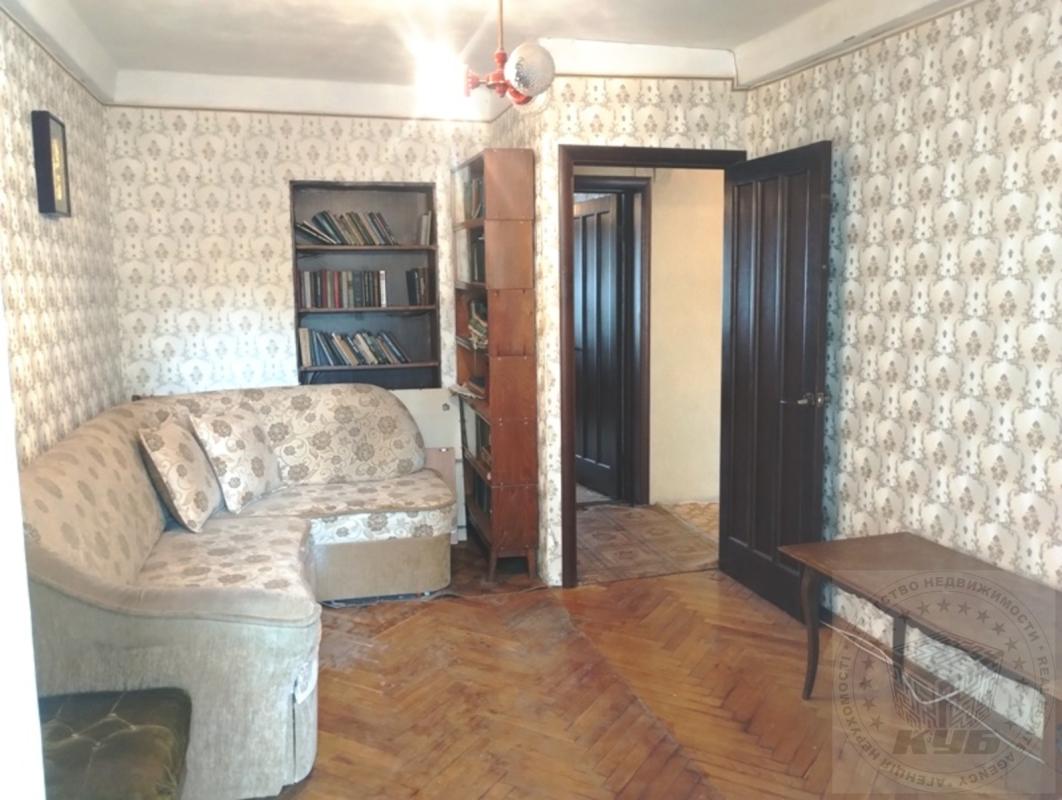 Продаж 2 кімнатної квартири 47 кв. м, Гарматна вул. 40