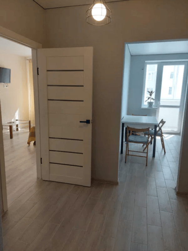 Long term rent 1 bedroom-(s) apartment Zalyvna Street 4