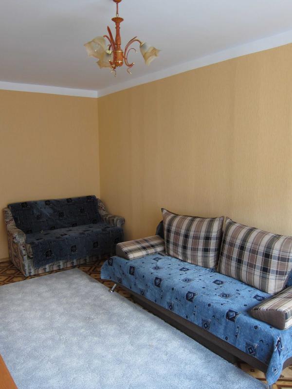 Long term rent 1 bedroom-(s) apartment Illinska Street 59