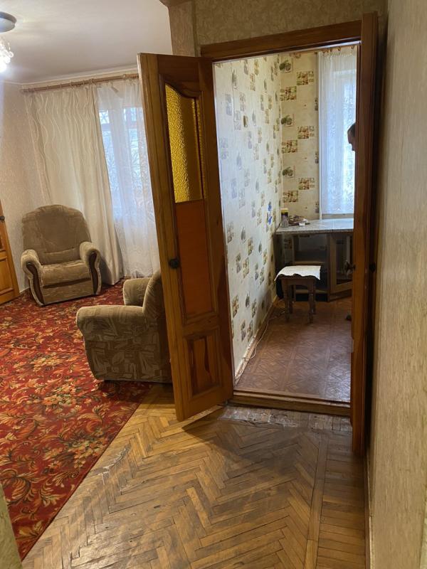 Продаж 2 кімнатної квартири 45 кв. м, Петра Григоренка просп. (Маршала Жукова) 33