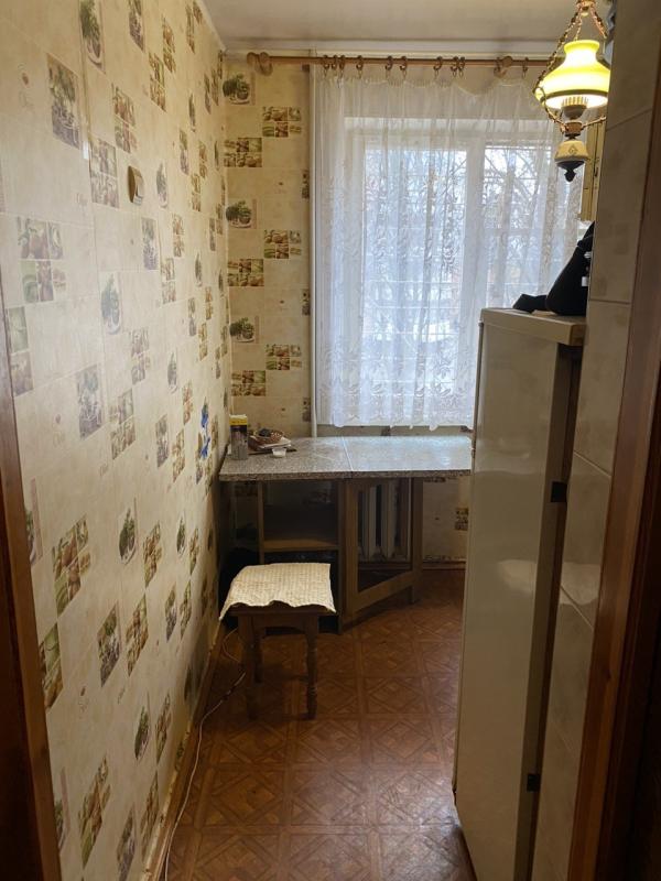 Продаж 2 кімнатної квартири 45 кв. м, Петра Григоренка просп. (Маршала Жукова) 33