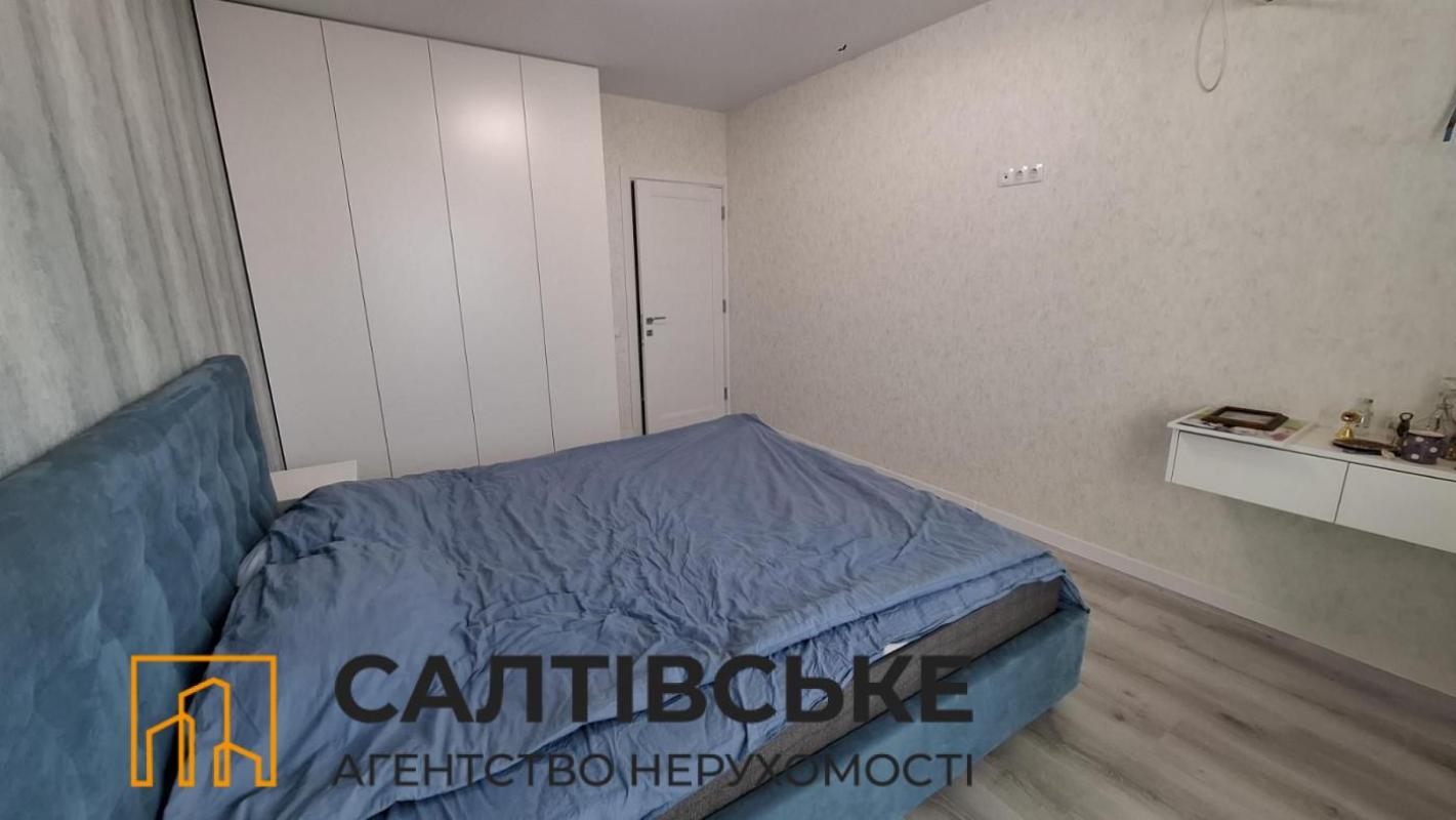 Sale 3 bedroom-(s) apartment 88 sq. m., Hvardiytsiv-Shyronintsiv Street 72а