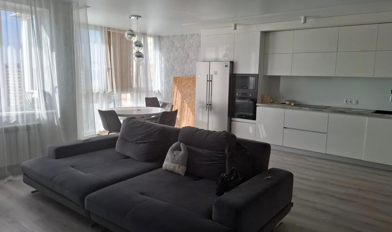 Sale 3 bedroom-(s) apartment 88 sq. m., Hvardiytsiv-Shyronintsiv Street 72а