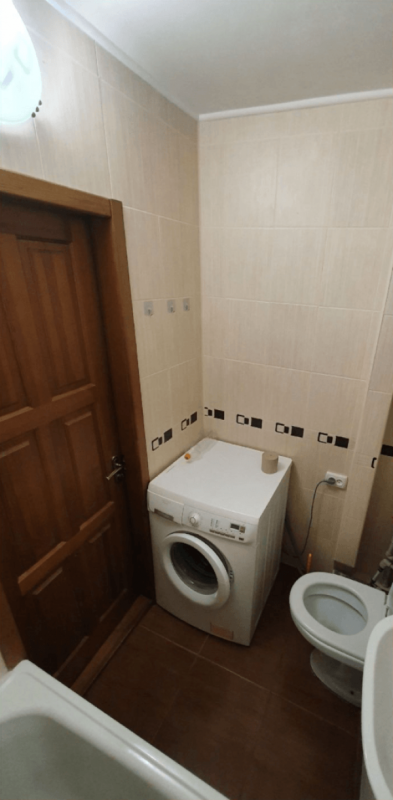 Long term rent 3 bedroom-(s) apartment Derevyanka Street 20а