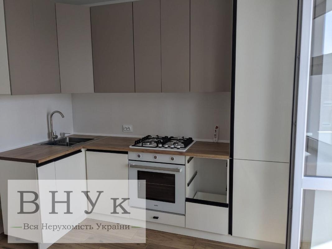 Продажа 2 комнатной квартиры 58 кв. м, Троллейбусная ул. 3