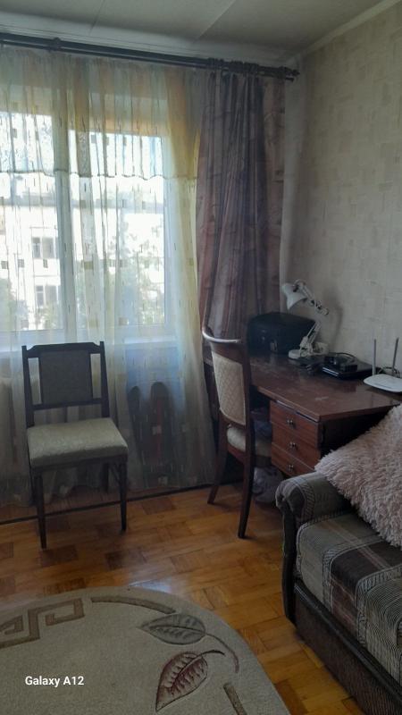 Sale 3 bedroom-(s) apartment 60 sq. m., Matrosova Street 10