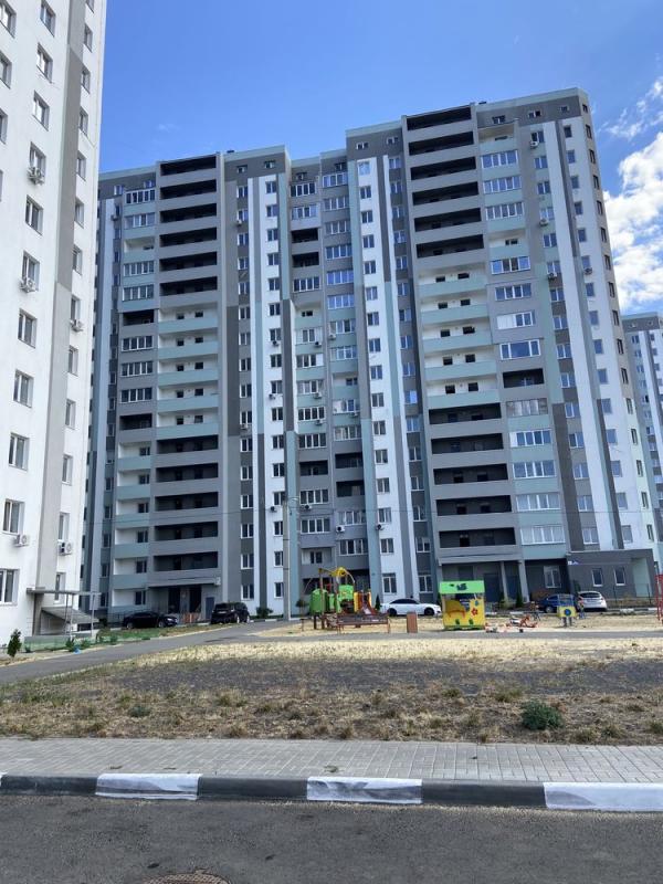 Продаж 1 кімнатної квартири 42 кв. м, Заливна вул.