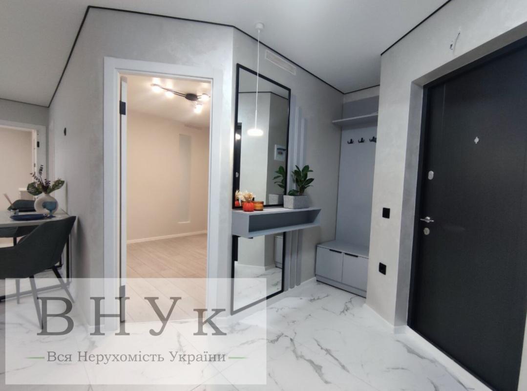 Sale 3 bedroom-(s) apartment 62 sq. m., Kyivska Street 8