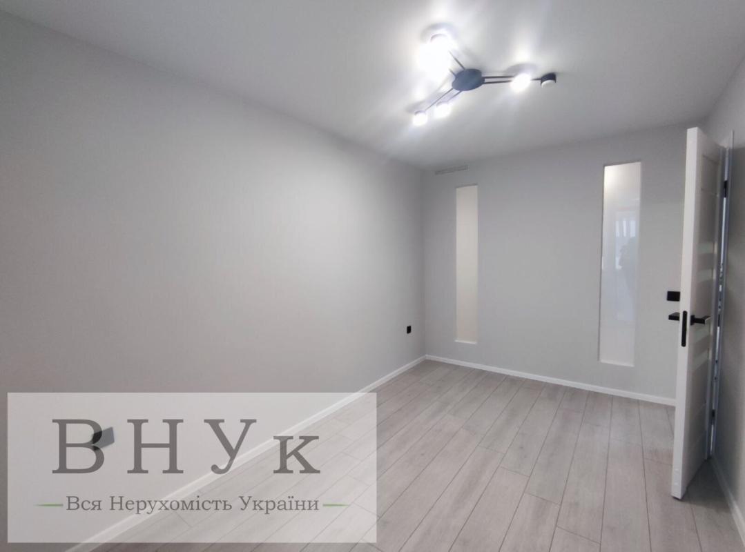 Sale 3 bedroom-(s) apartment 62 sq. m., Kyivska Street 8