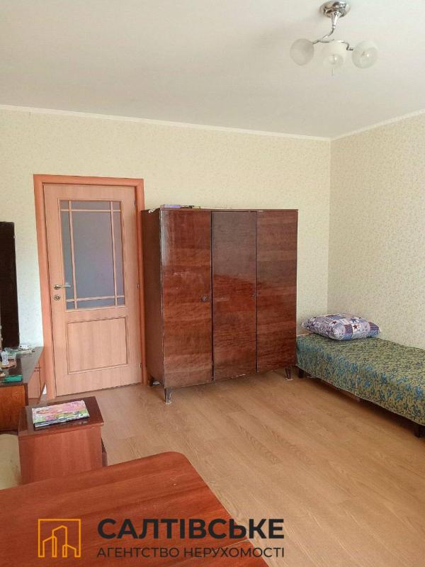 Продаж 1 кімнатної квартири 46 кв. м, Тракторобудівників просп. 103г