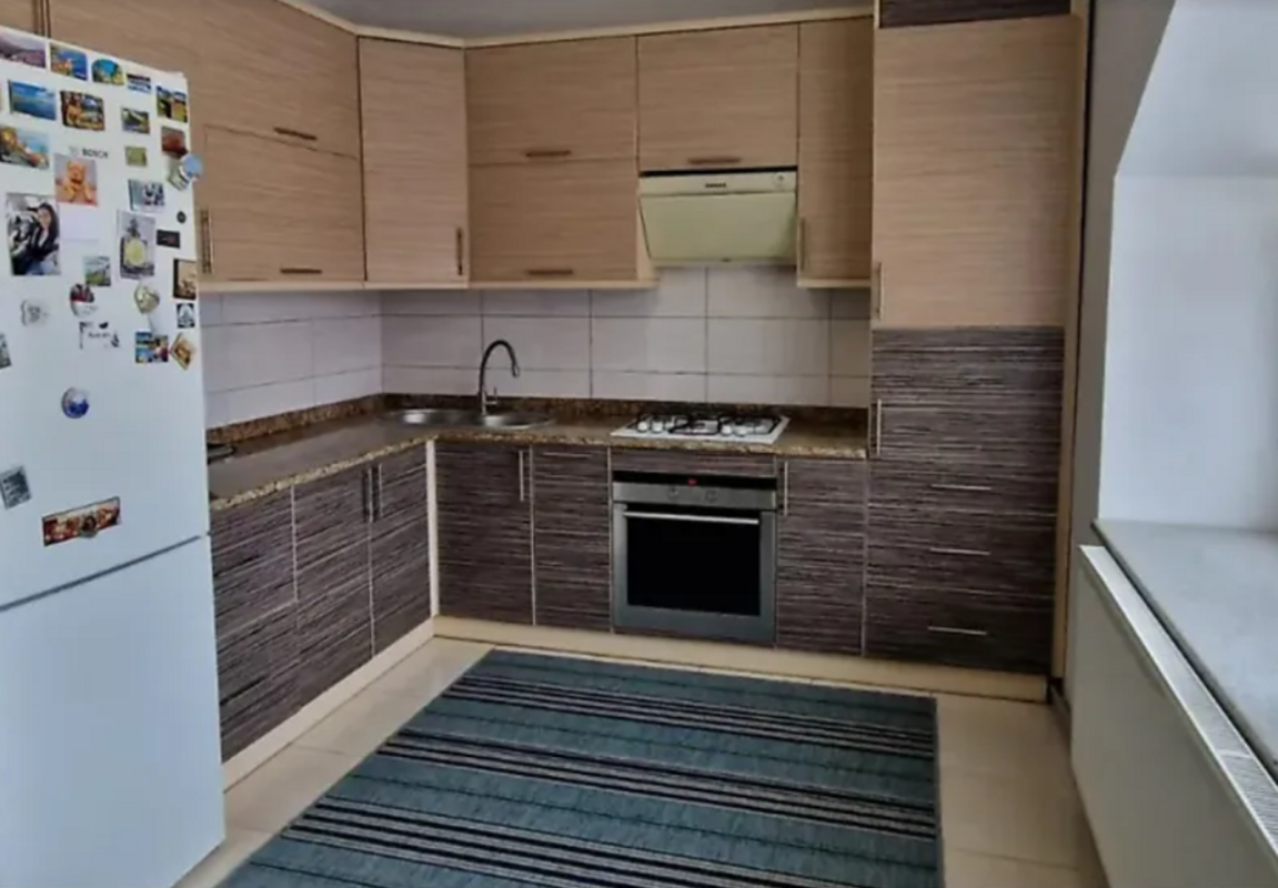 Продажа 2 комнатной квартиры 63 кв. м, Злуки просп. 3