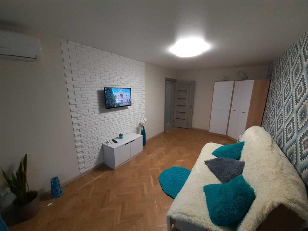 Sale 2 bedroom-(s) apartment 44 sq. m., Pushkinska Street 7/49