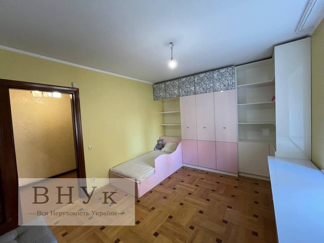 Sale 3 bedroom-(s) apartment 102 sq. m., Karpenka Street 12