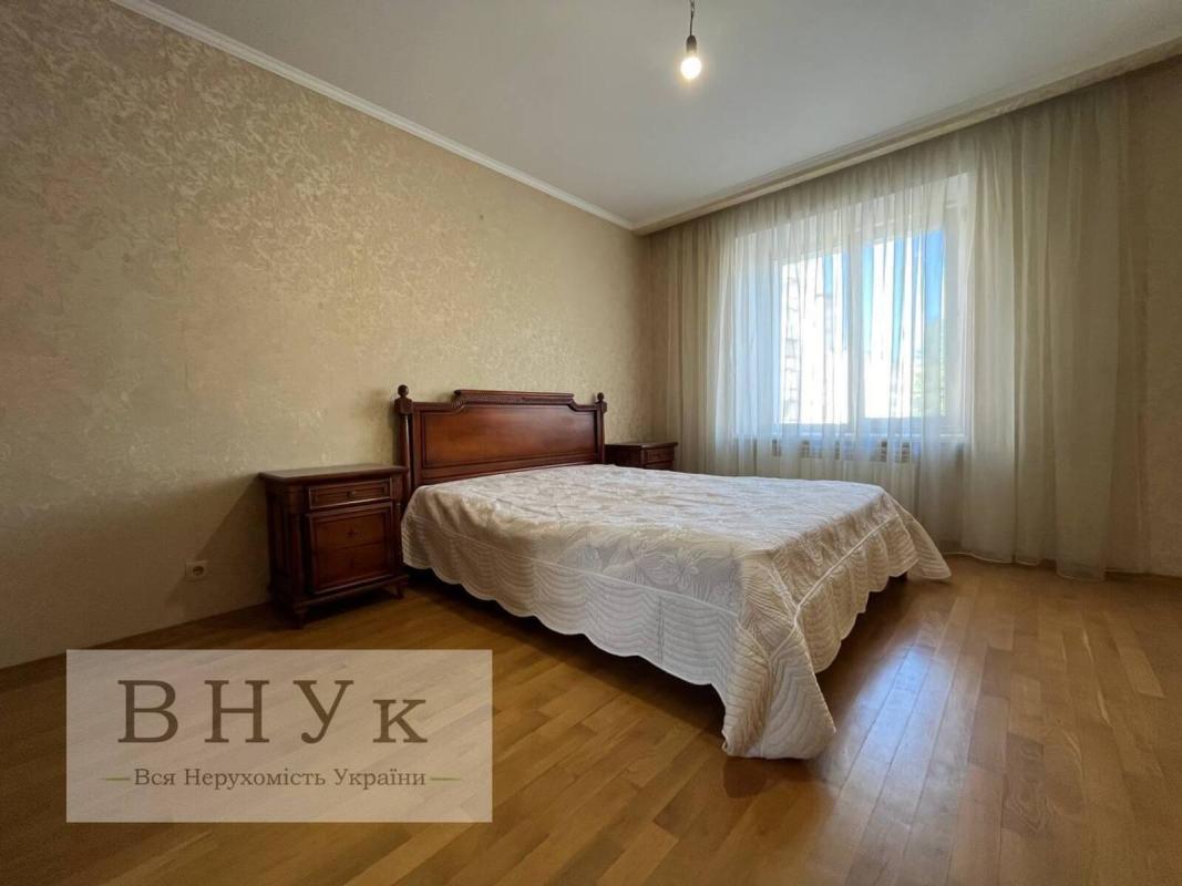 Sale 3 bedroom-(s) apartment 102 sq. m., Karpenka Street 12