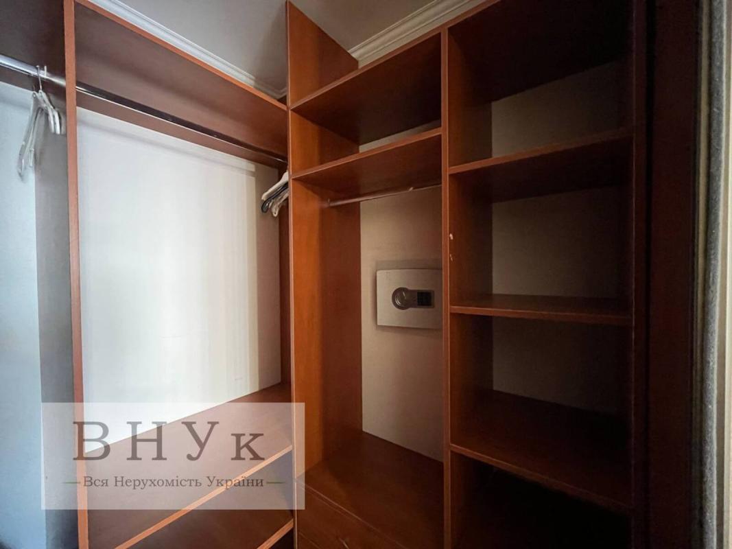 Sale 3 bedroom-(s) apartment 102 sq. m., Karpenka Street 12