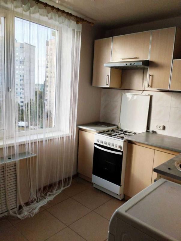 Sale 1 bedroom-(s) apartment 32 sq. m., Valentynivska street 46