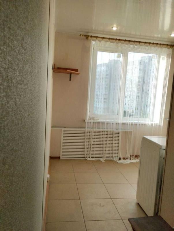 Sale 1 bedroom-(s) apartment 32 sq. m., Valentynivska street 46