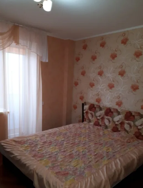 Long term rent 2 bedroom-(s) apartment Heroiv Kharkova Avenue (Moskovskyi Avenue) 64а