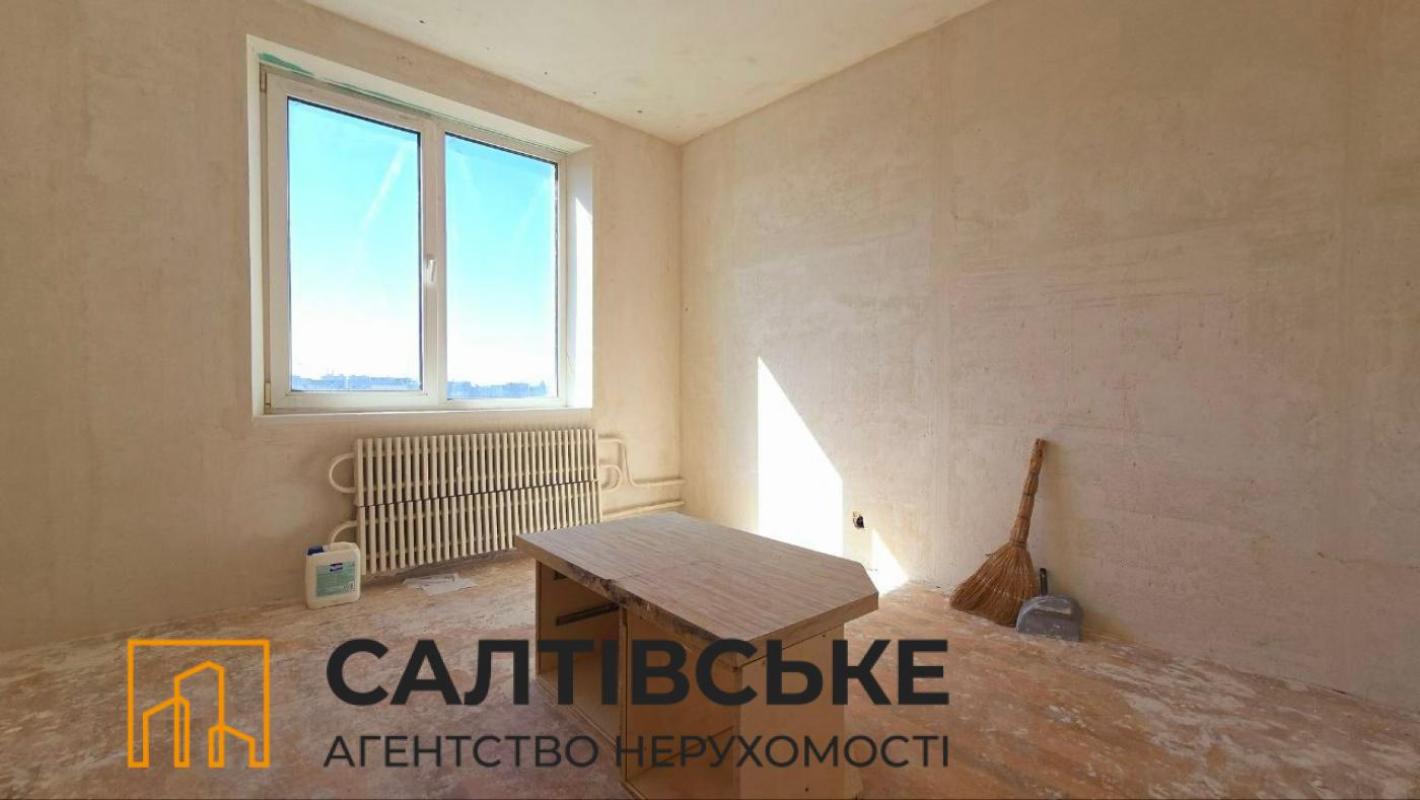 Продаж 2 кімнатної квартири 44 кв. м, Владислава Зубенка вул. (Тимурівців) 25