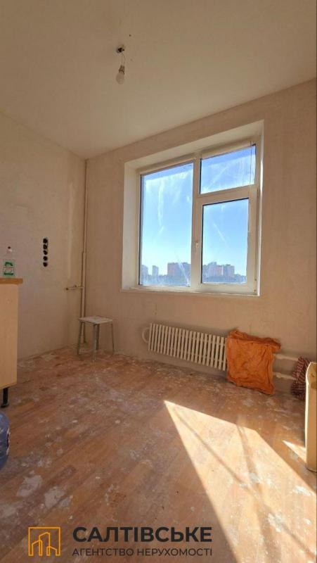 Продаж 2 кімнатної квартири 44 кв. м, Владислава Зубенка вул. (Тимурівців) 25