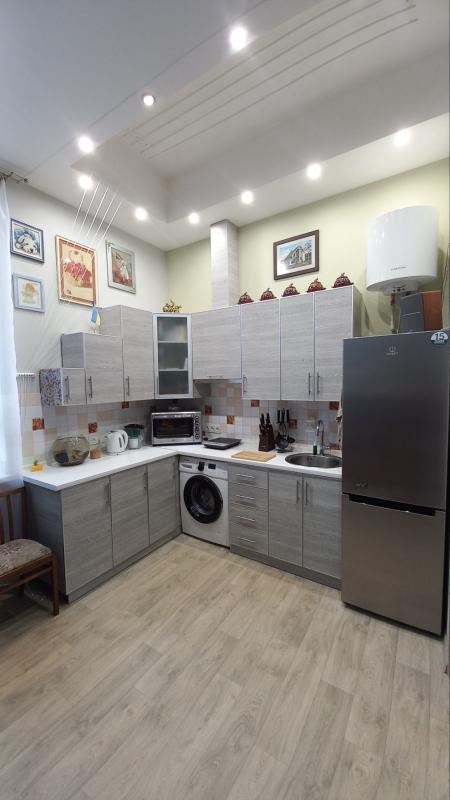 Sale 1 bedroom-(s) apartment 27 sq. m., Heroyiv Nebesnoyi Sotni maidan 22