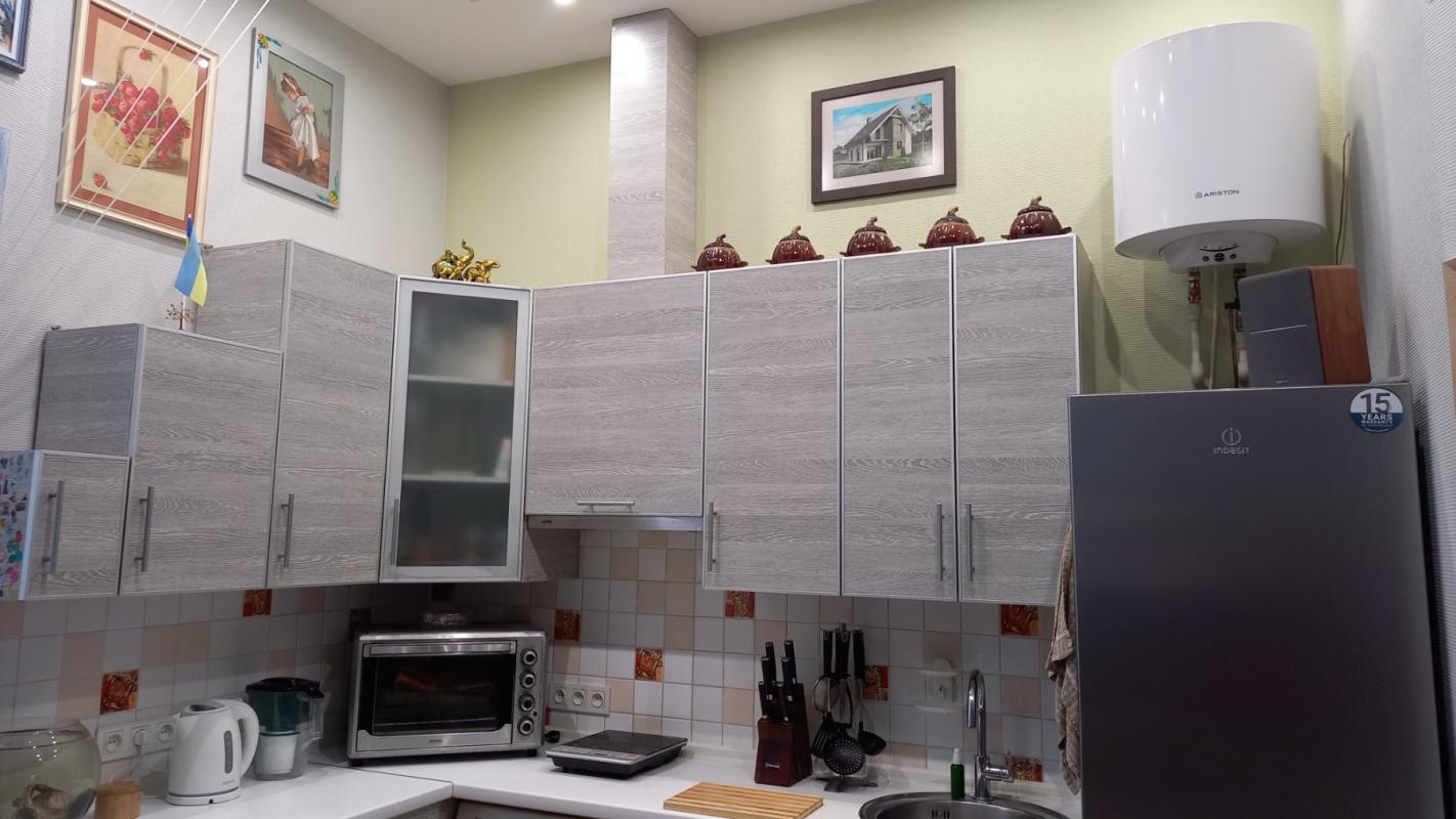 Sale 1 bedroom-(s) apartment 27 sq. m., Heroyiv Nebesnoyi Sotni maidan 22