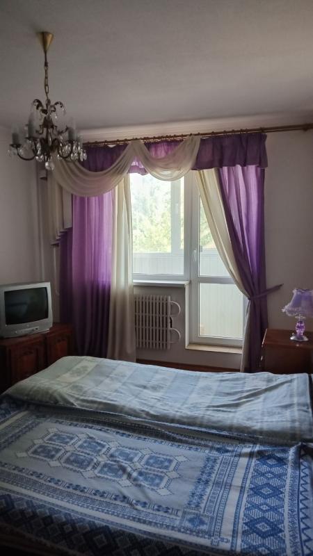 Sale 3 bedroom-(s) apartment 65 sq. m., Liudviga Svobody Avenue 48а