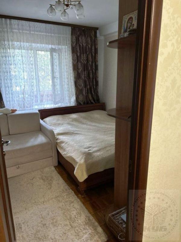 Sale 2 bedroom-(s) apartment 49 sq. m., Mykhaila Kotelnykova Street 89