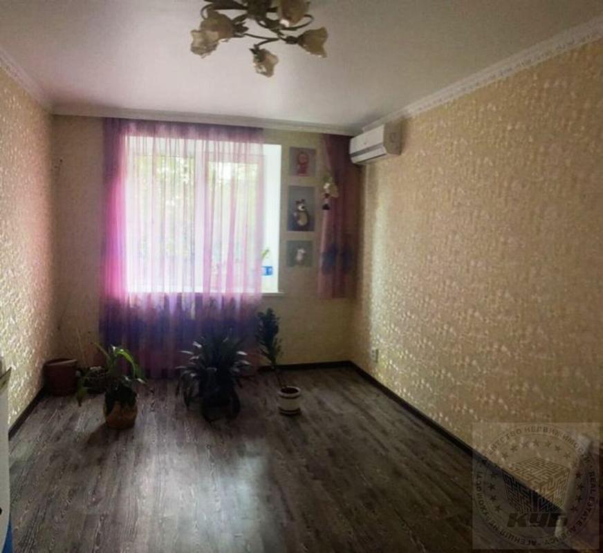 Sale 3 bedroom-(s) apartment 92 sq. m., Akademika Bulakhovskoho Street 5а