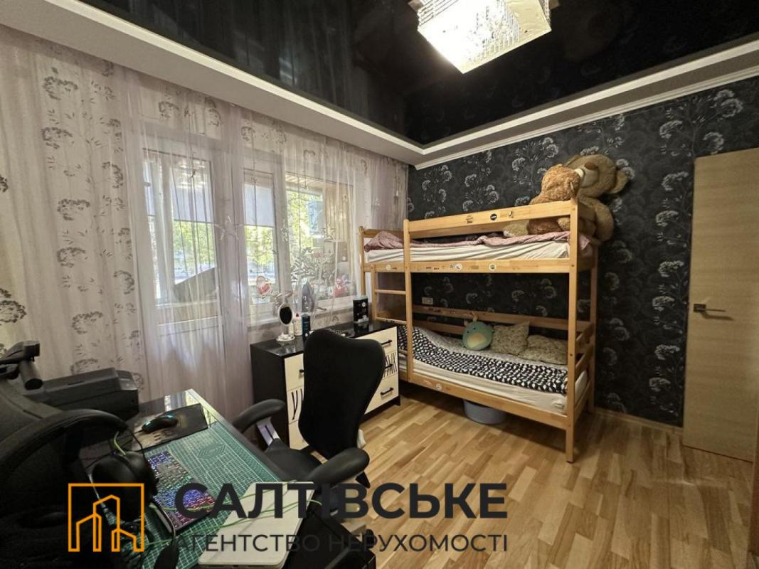 Продаж 2 кімнатної квартири 52 кв. м, Гвардійців-Широнінців вул. 28а