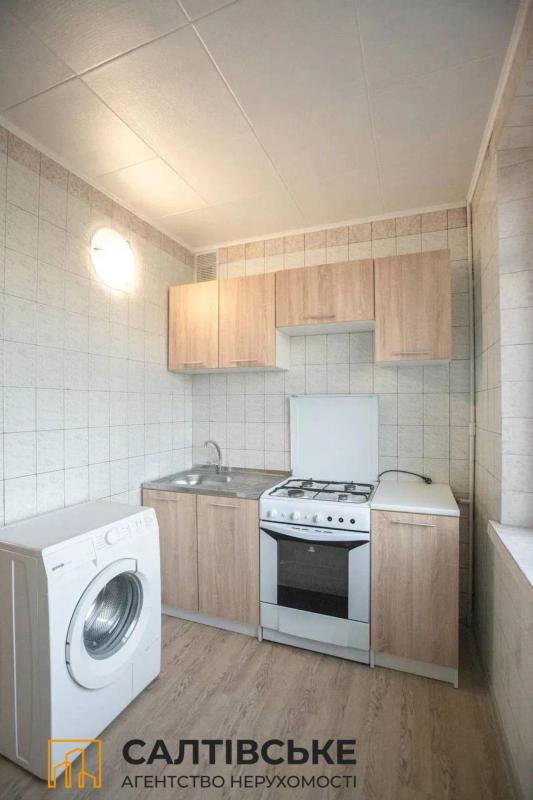 Sale 3 bedroom-(s) apartment 65 sq. m., Valentynivska street 23е