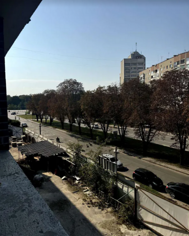 Sale commercial property 55 sq. m., Yuliana Opilskoho Street