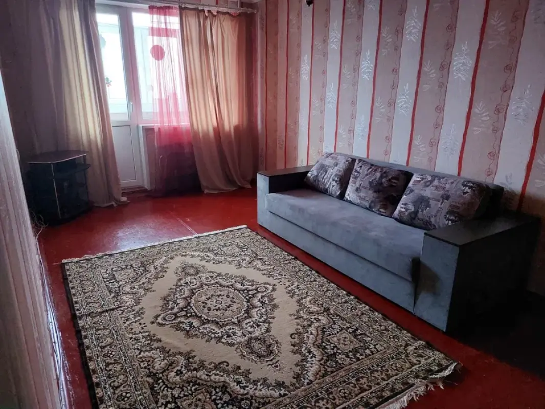 Long term rent 2 bedroom-(s) apartment Amosova Street 1