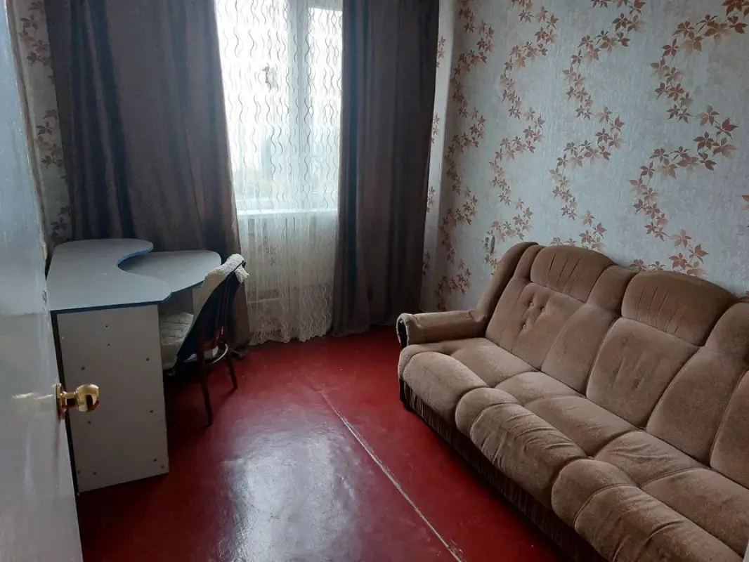 Long term rent 2 bedroom-(s) apartment Amosova Street 1