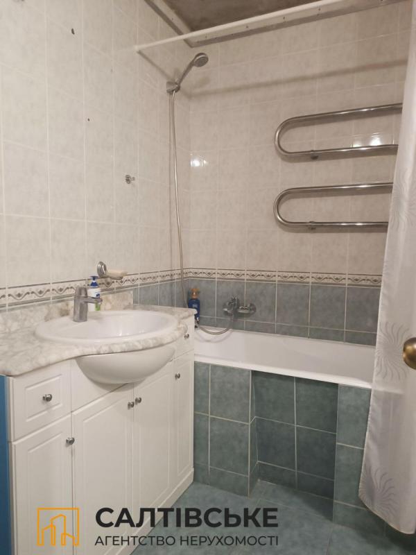 Sale 3 bedroom-(s) apartment 70 sq. m., Krychevskoho street 40