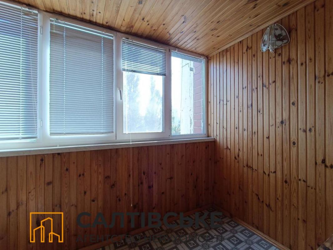 Sale 3 bedroom-(s) apartment 70 sq. m., Krychevskoho street 40