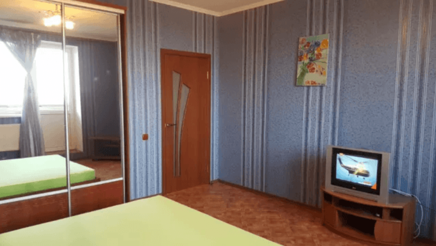 Long term rent 1 bedroom-(s) apartment Volodymyra Usenka lane (Sotsialistychnyi Lane)